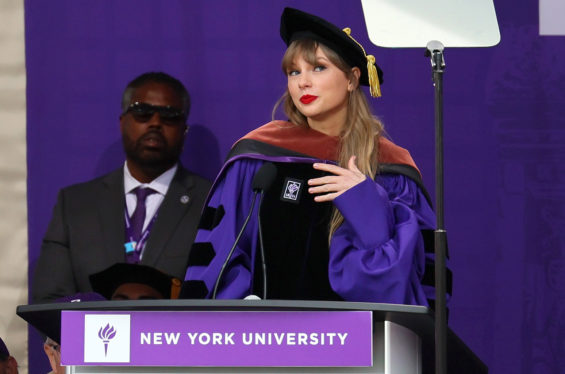 Taylor Swift Is the Subject of a New University Course on Social Psychology