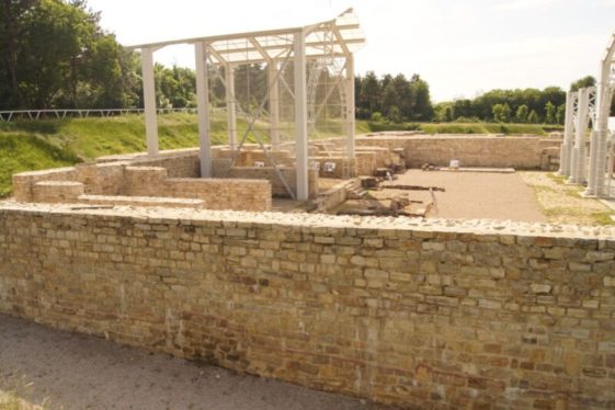 Archaeologists: Roman soldiers used this built-in fridge to keep their wine cool