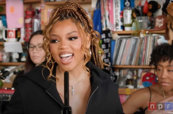 Chloe Sings ‘Surprise,’ ‘Body Do’ & More ‘In Pieces’ Standouts for Tiny Desk Concert: Watch