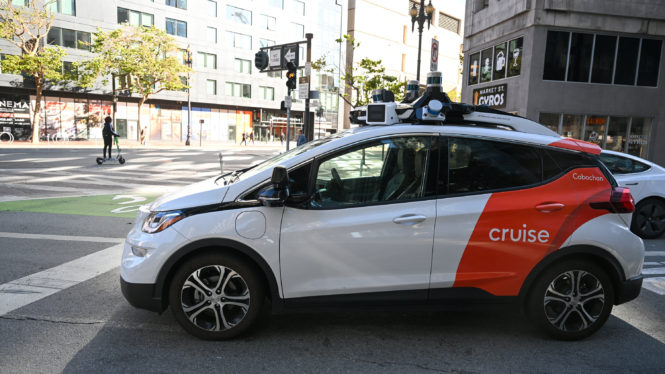 Driverless Taxis Blocked Ambulance and Patient Later Died, San Francisco Fire Dept. Says