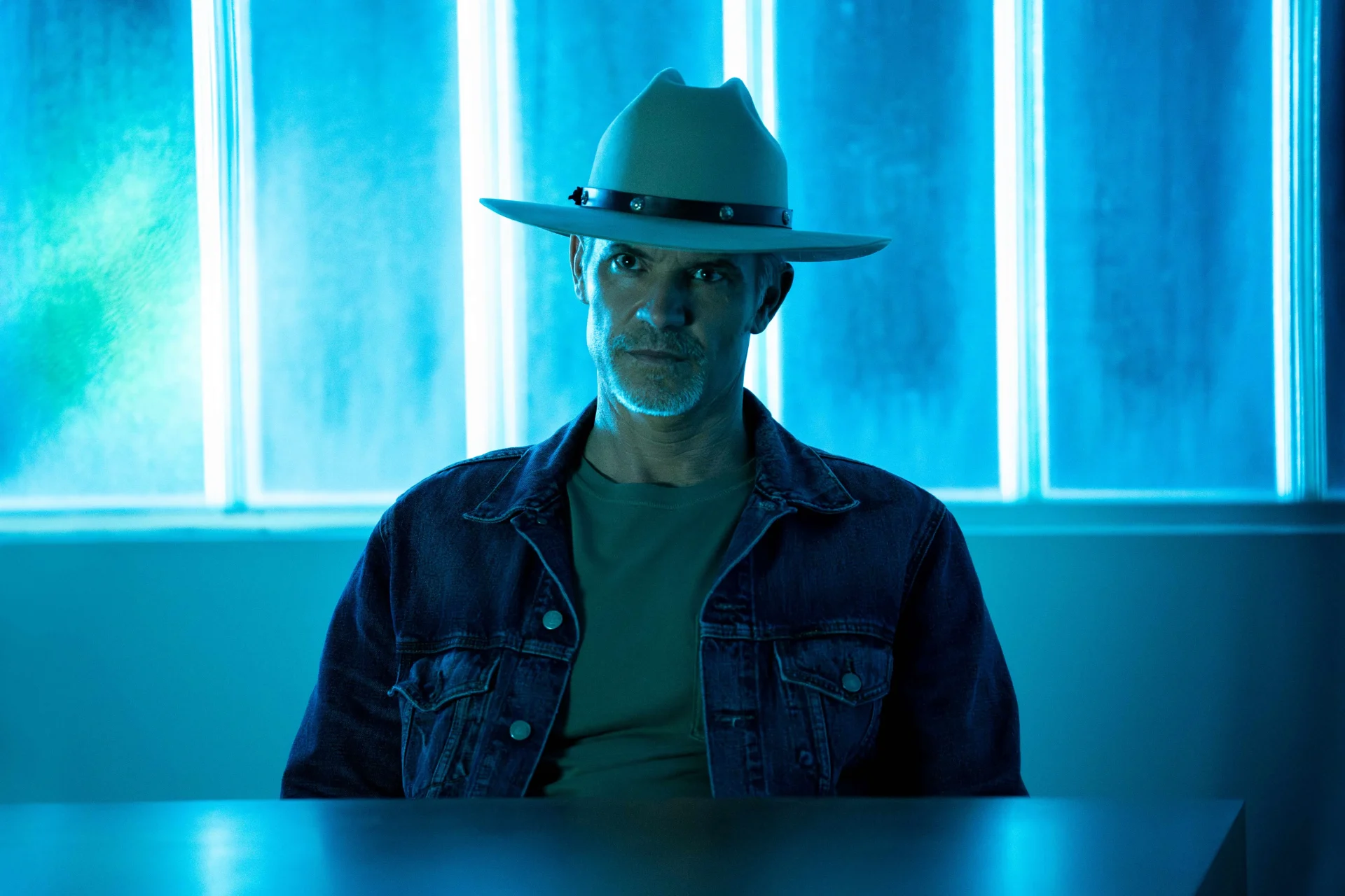 Justified City: Primeval Finale’s Raylan & Winona Reunion Explained By Showrunner