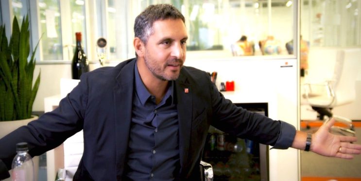 Mauricio Umansky Reportedly Competing On Dancing With The Stars Season 32