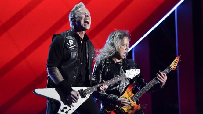 Metallica Postpones Arizona Concert After James Hetfield Catches COVID-19