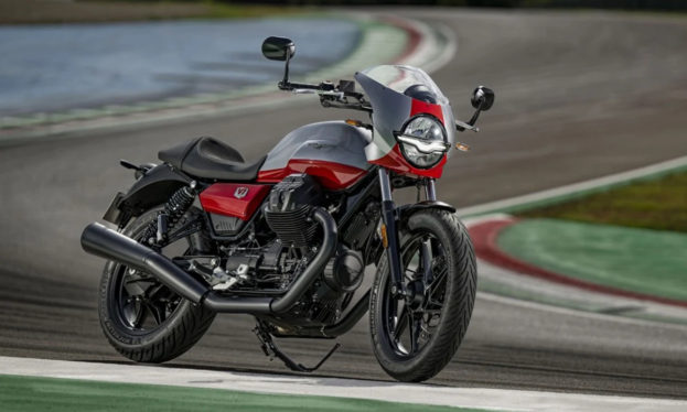 Moto Guzzi reveals sporty Corsa version of the V7