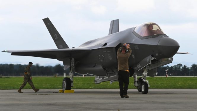 Pilot of Crashed F-35 Fighter Jet Pleads for an Ambulance in Newly Released 911 Call