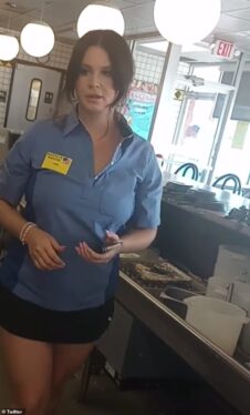 A Lana Del Rey Fan Dressed Up as the Singer Working at Waffle House for Halloween — Then Ran Into Lana Herself