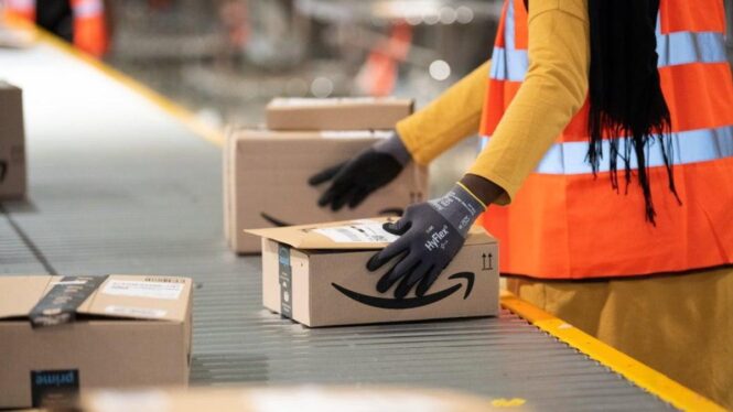 Amazon Workers Gear Up for Black Friday Strike