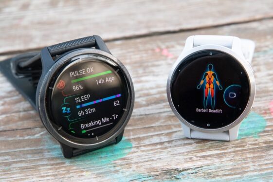 Hurry! The Samsung Galaxy Watch 5 dipped under $200 today