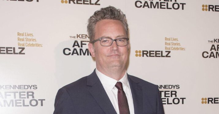 &quot;All Of Our Friend To The End&quot;: Friends Fans Heartbreakingly React To Matthew Perry’s Death