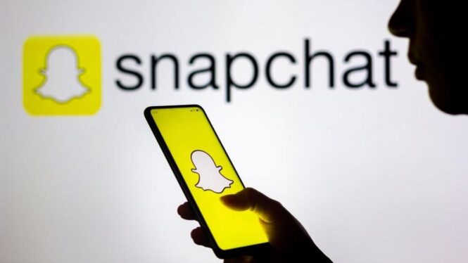 Snapchat Finally Adds Embeds, Along With Some Lackluster AI