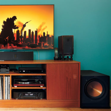 You Asked: Soundbars vs. receivers, TVs with no speakers, and car stereos