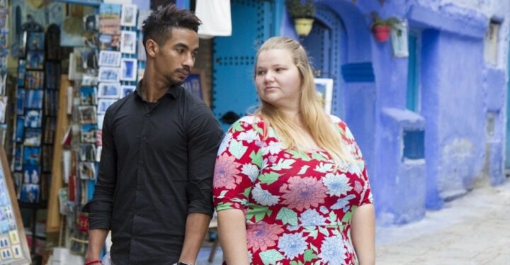 90 Day Fiancé: How Nicole Is Rubbing Her Happiness In Azan’s Face