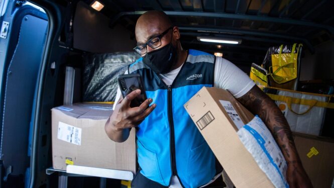 Amazon Takes the Delivery Throne From UPS and FedEx