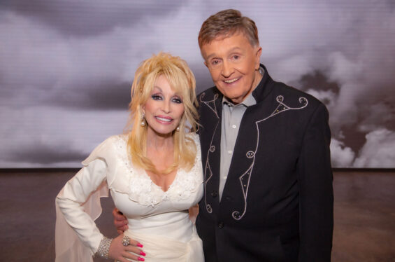 Bill Anderson on His Songwriting Process, Friendship with Brad Paisley & More | CMA Awards 2023