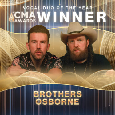 Brothers Osborne on Winning Best Vocal Duo, Their ‘Brothers Osborne’ Album & More | CMA Awards 2023