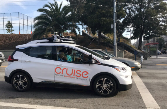 Cruise begins layoffs, starting with workers who supported driverless operations