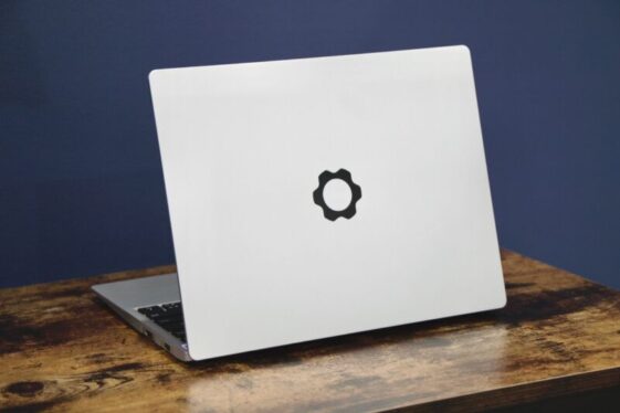 Framework Laptop prices go as low as $639 thanks to refurbs and “factory seconds”