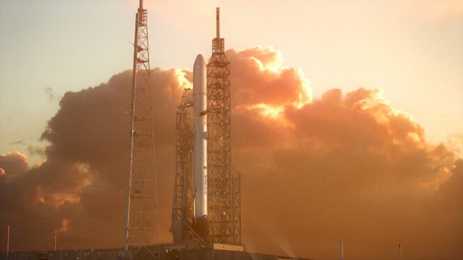 NASA will launch a Mars mission on Blue Origin’s first New Glenn rocket