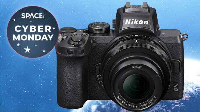 Save $100 on the Nikon Z50 mirrorless camera this Cyber Monday