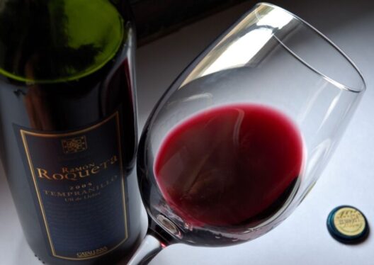Study yields new insights into why some people get headaches from red wine