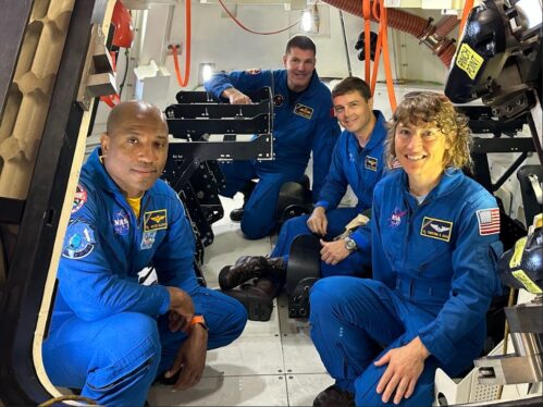 Artemis II Crew’s SLS Visit