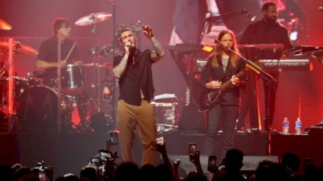 Maroon 5 Set New 2024 ‘M5LV’ Las Vegas Residency Dates at Park MGM