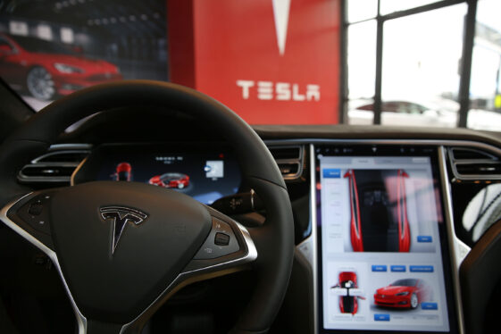 Tesla to restrict Autopilot’s best feature following recall