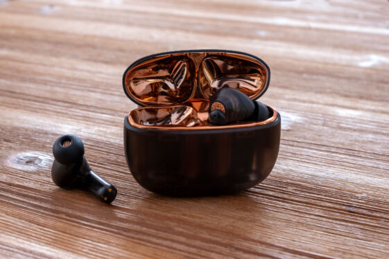 The first affordable headphones with MEMS drivers don’t disappoint