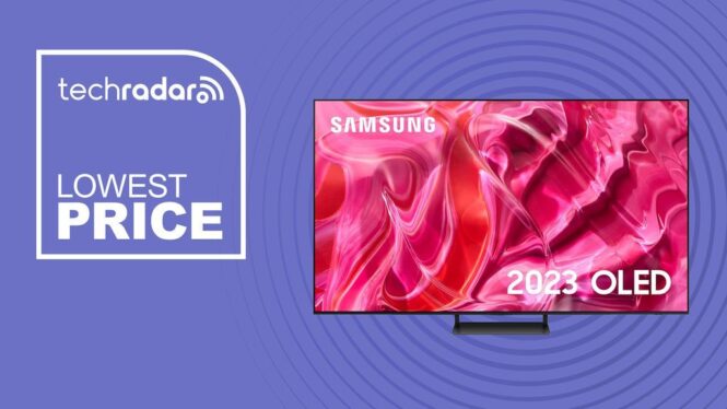 This year’s best TV gets $1,000 slashed off price at Samsung’s holiday sale