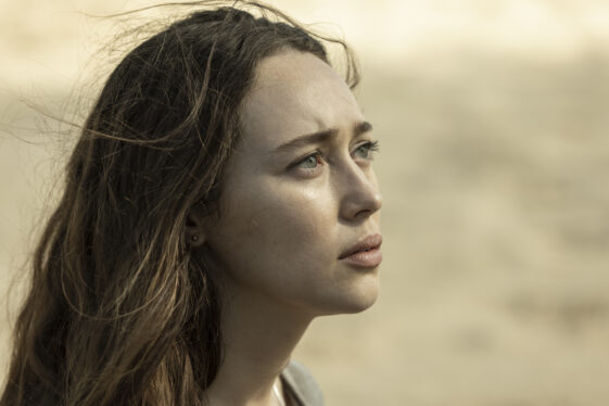 9 Main Cast Members Who Left Fear The Walking Dead (& Why)