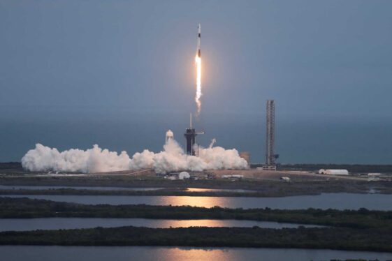 Axiom Launches Astronauts to the International Space Station