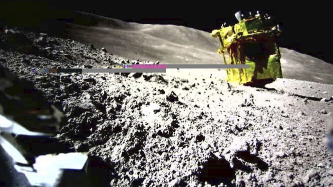 Japan Explains How It Made an Upside-Down Moon Landing