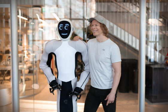 OpenAI-backed 1X raises another $100M for the race to humanoid robots