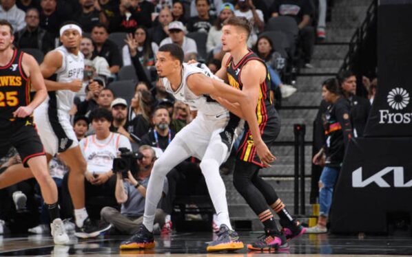 Spurs vs Hawks live stream: How to watch the game online