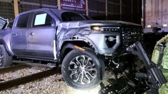 Thieves try to steal new Chevrolet and GMC trucks out of a freight train