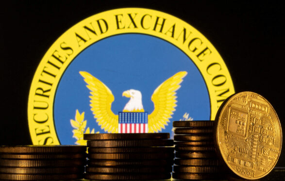 US approves first spot bitcoin ETF applications for 11 issuers
