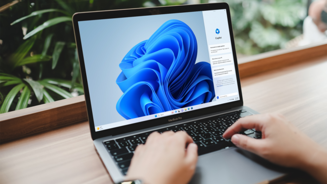 You can now run Windows 11 seamlessly on Apple silicon Macs with Microsoft’s stamp of approval