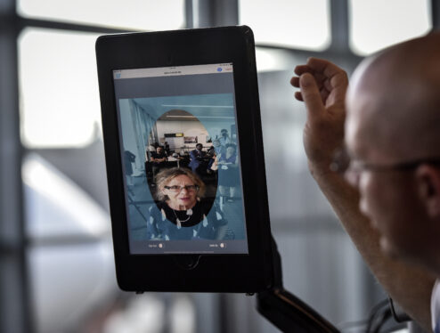 Facial Recognition in Airports: Biometrics Technology Is Expanding