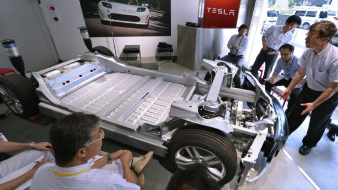 GM hires ex-Tesla battery boss Kurt Kelty as newly created VP of batteries