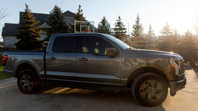 How Ford’s F-150 Lightning, Once in Hot Demand, Lost Its Luster
