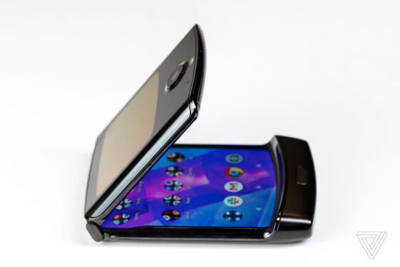 I used Motorola’s futuristic folding phone, and it’s truly crazy