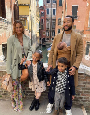 John Legend & Chrissy Teigen’s Baby Daughter Esti Is Walking