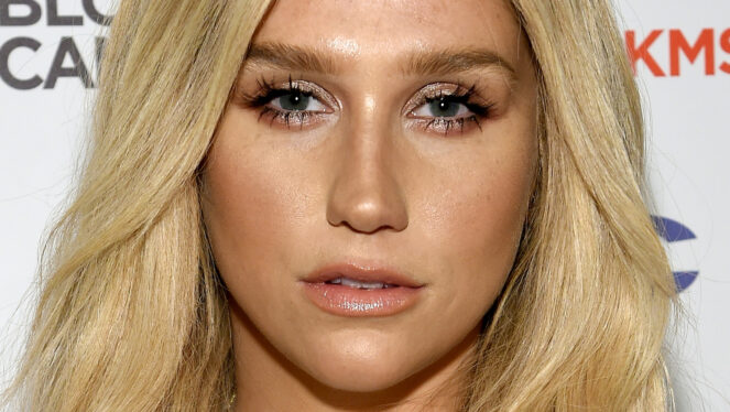 Kesha Signs With Crush Management