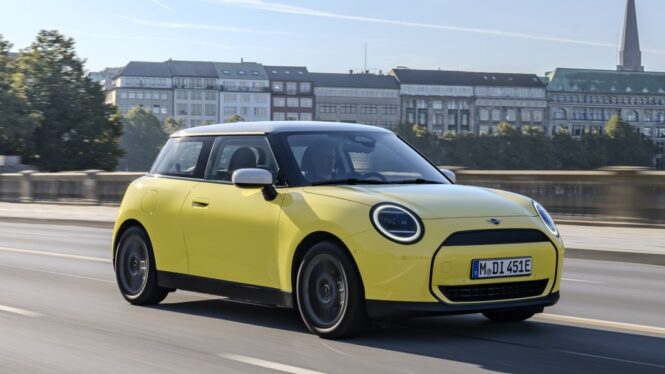 Mini Cooper E Classic adds a less expensive trim, at least in Europe