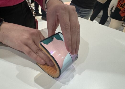 MWC 2024: Motorola’s Rollable Concept phone laughs at your silly foldable