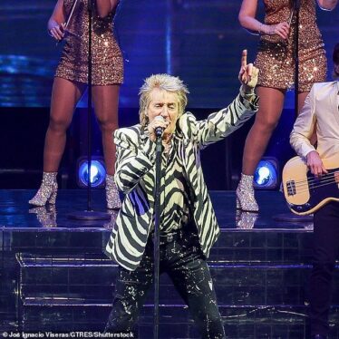 Rod Stewart Sells Catalog and Other Rights to Irving Azoff’s Iconic Artists Group