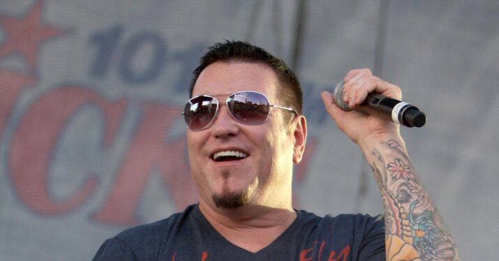 Smash Mouth Manager Blasts Steve Harwell’s Grammys ‘In Memoriam’ Snub: ‘Rude and Disrespectful’