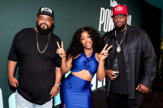 SZA Presents Visionary Award to Terrence ‘Punch’ Henderson & Anthony ‘Top Dawg’ Tiffith at 2024 Billboard Power 100 Event