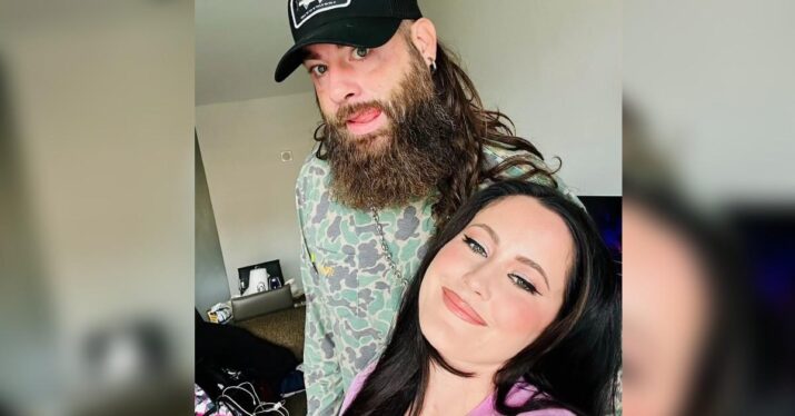 Teen Mom: Clues Jenelle Evans Separated From Davis Eason Amid Dropped Legal Charges (& Related Scandals Explained)