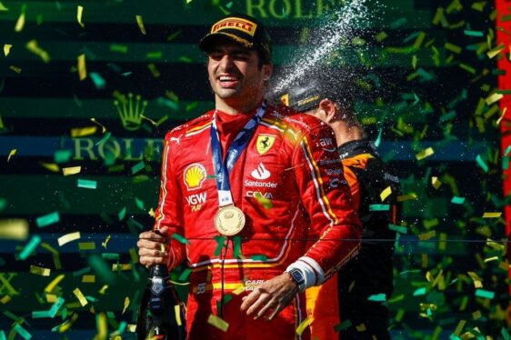 Carlos Sainz wins F1 Australian GP in Ferrari 1-2